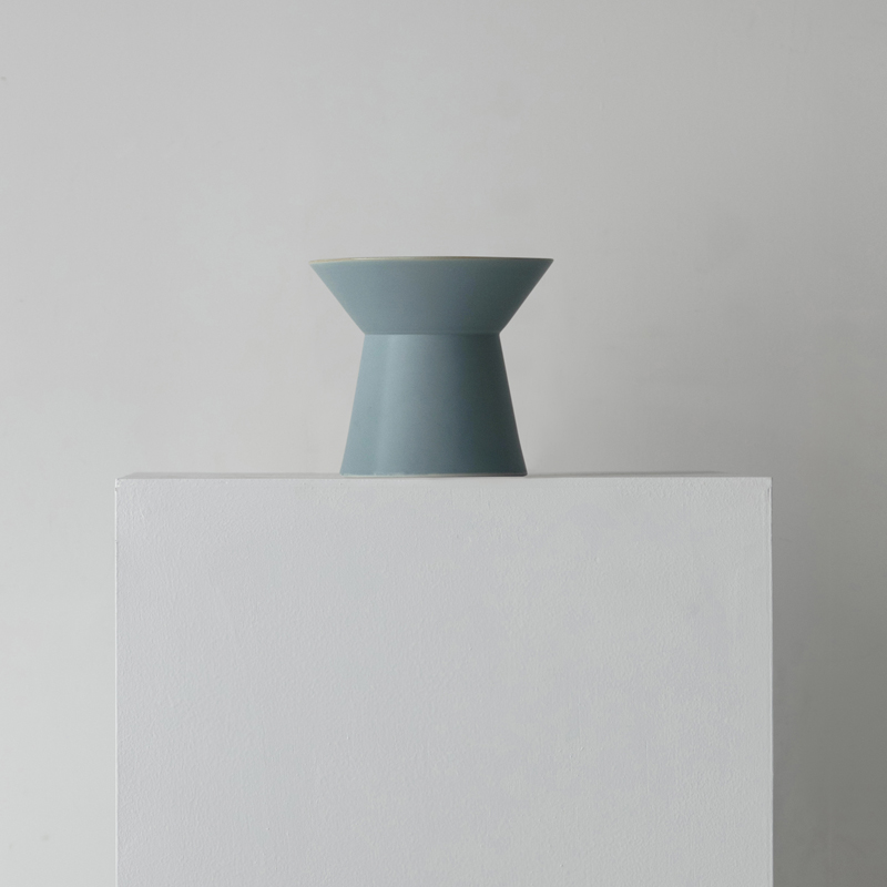 CHALICE / food bowl ［ 白藍 -shiraai- ］